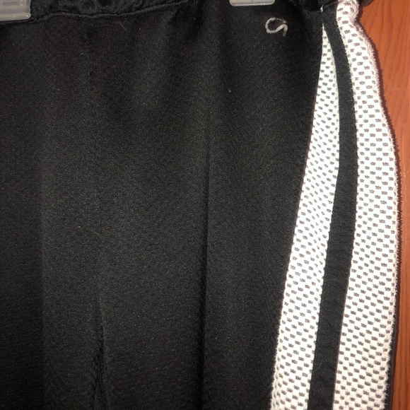 Joggers - Picture 2 of 4